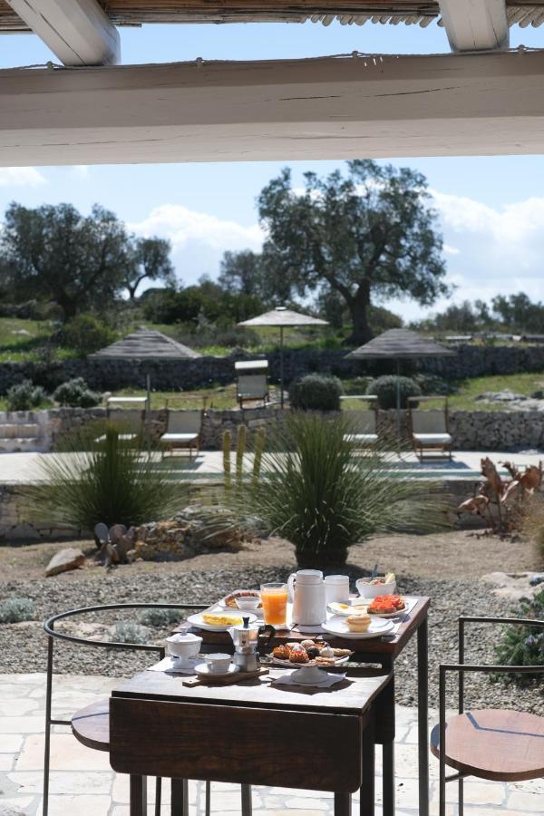 Regina Di Ulivi Bed and Breakfast Ostuni Eksteriør billede